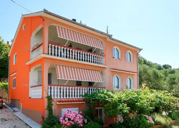 Dorka-2 By Interhome Apartament Rab Town