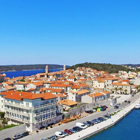 Appartement Dorka-2 By Interhome *